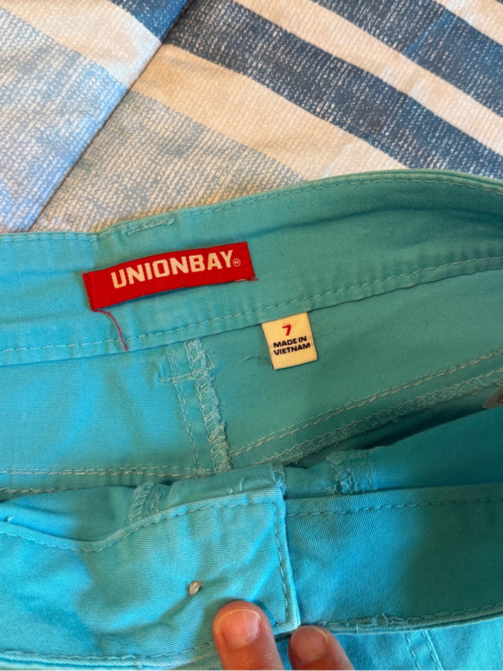 UNIONBAY Women's Teal Low-Rise Denim Shorts - Picture 5 of 5